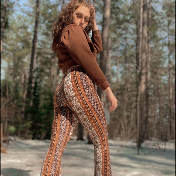 Meet your Posher, Saige - Picture 2 of 2